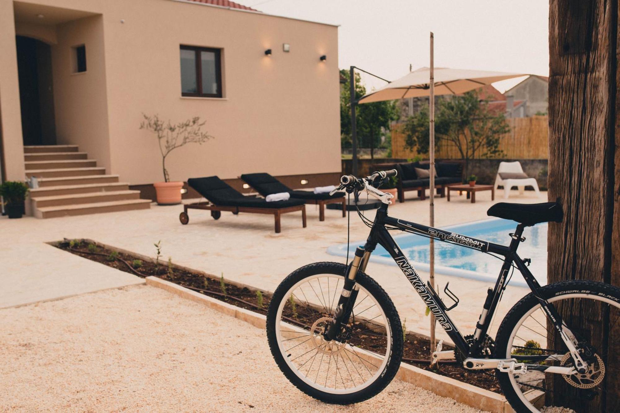 Cozy Country With Heated Outdoor Pool Holiday home Sibenik